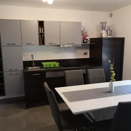 App Vanja 6170 Catez ob Savi