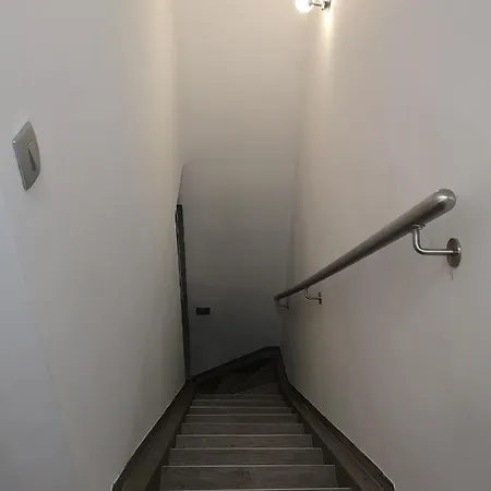 App Vanja 6170