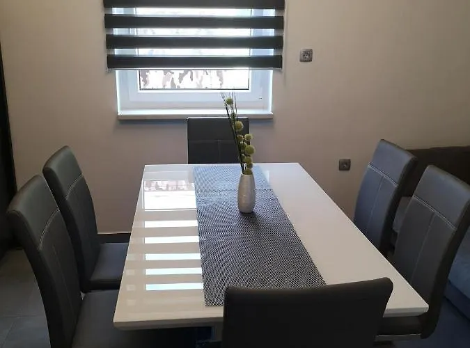 App Vanja 6170 كاتيز أوب سافي